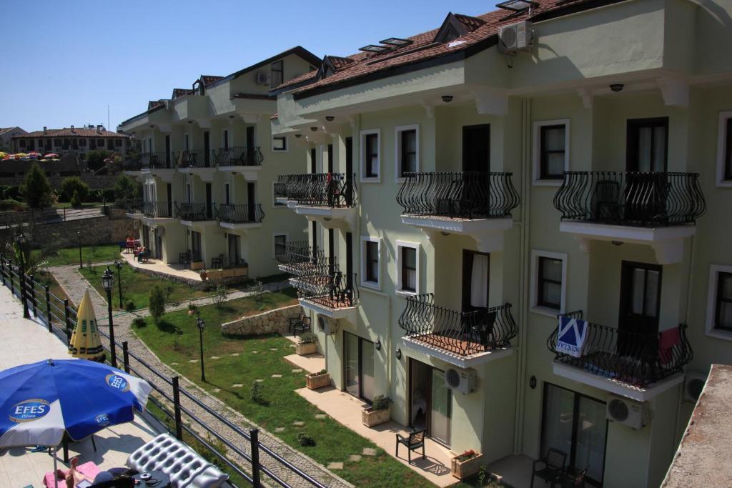 Grove Hotel Олудениз Экстерьер фото