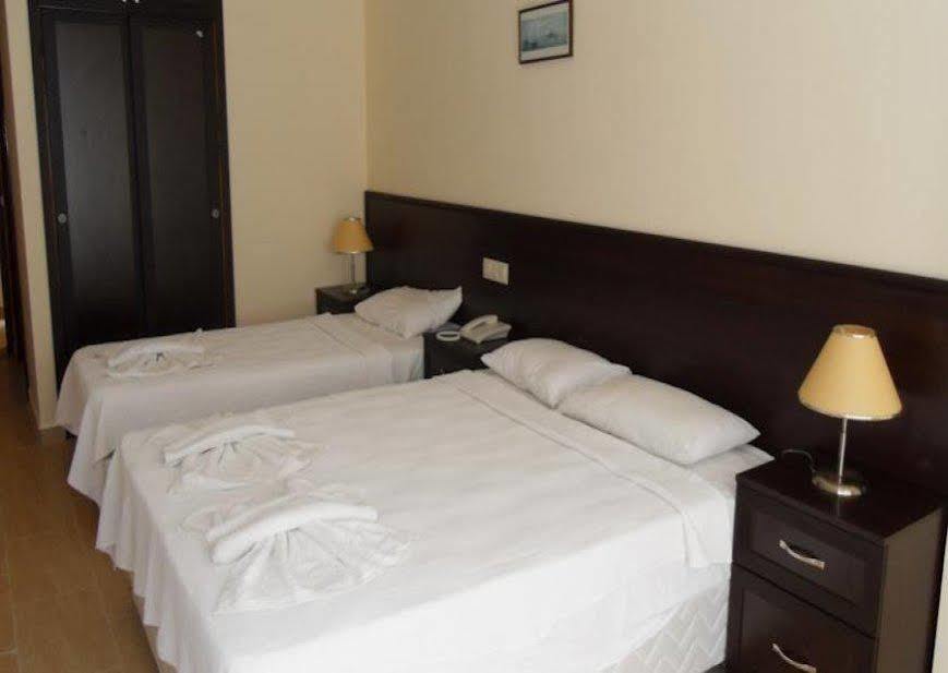 Grove Hotel Олудениз Экстерьер фото