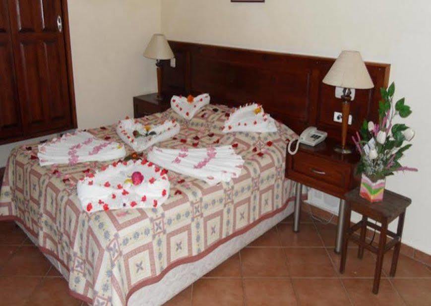 Grove Hotel Олудениз Экстерьер фото